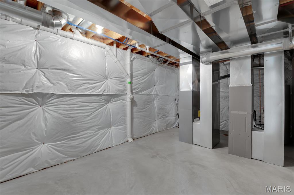 Barrington Square - Residential