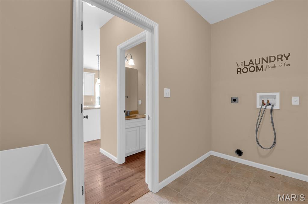 Barrington Square - Residential