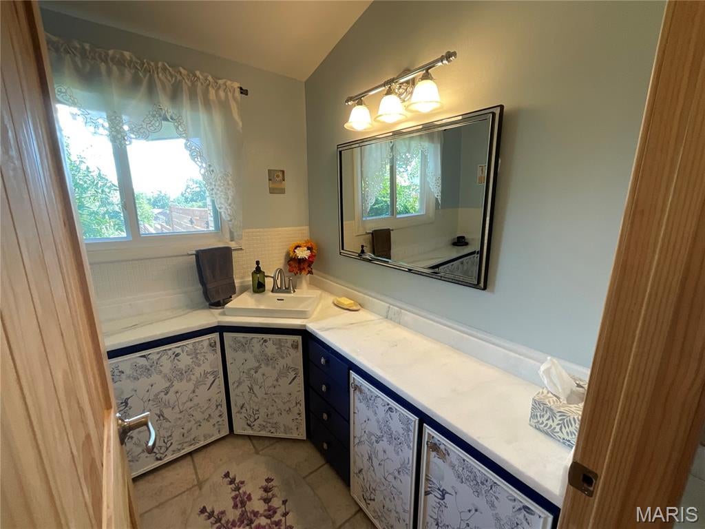 Bluff Estates 2nd Sub - Residential