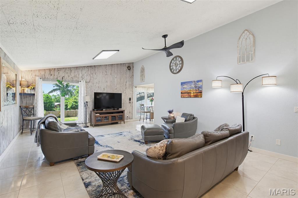 Bluff Estates 2nd Sub - Residential