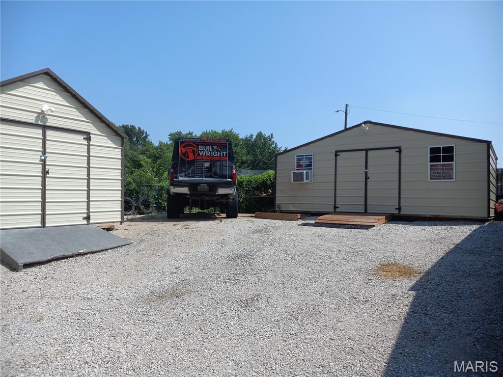 Carondelet Commons - Commercial Sale