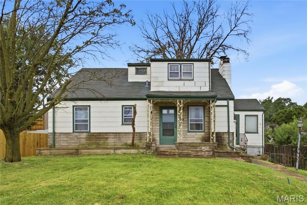 Calling all investors, flippers, and savvy buyers! Don't miss this excellent Rehab opportunity in the highly desirable Affton area. This 3-bedroom, 1.5-bath home offers 1,379 square feet of living space, a full walk out basement, an attached garage, and plenty of potential to create something special.
Several key mechanical updates have already been completed, including a newer electrical panel, newer furnace, and a water heater in good condition. The plumbing is intact and functional, allowing you to focus your renovation budget where it counts most. The interior is ready for a complete cosmetic transformation, while the older roof and siding offer additional opportunities to add value.
Outside, you'll find a fenced backyard, a spacious rear deck that's perfect for entertaining or relaxing, and a sunroom that could become a favorite gathering space with the right updates. These existing features add to the home's appeal and provide even more value-add potential.
Located in a well-established neighborhood with strong resale potential, this property is ideal for investors looking to renovate and resell or add a valuable asset to their rental portfolio. Bring your vision and unlock the potential this Affton home has to offer!
Property is being sold AS IS. Seller to make no repairs or provide inspections.