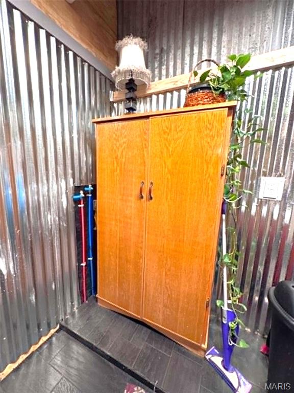 Hunt Add - Commercial Sale