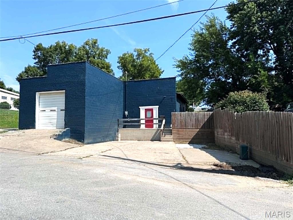 Hunt Add - Commercial Sale