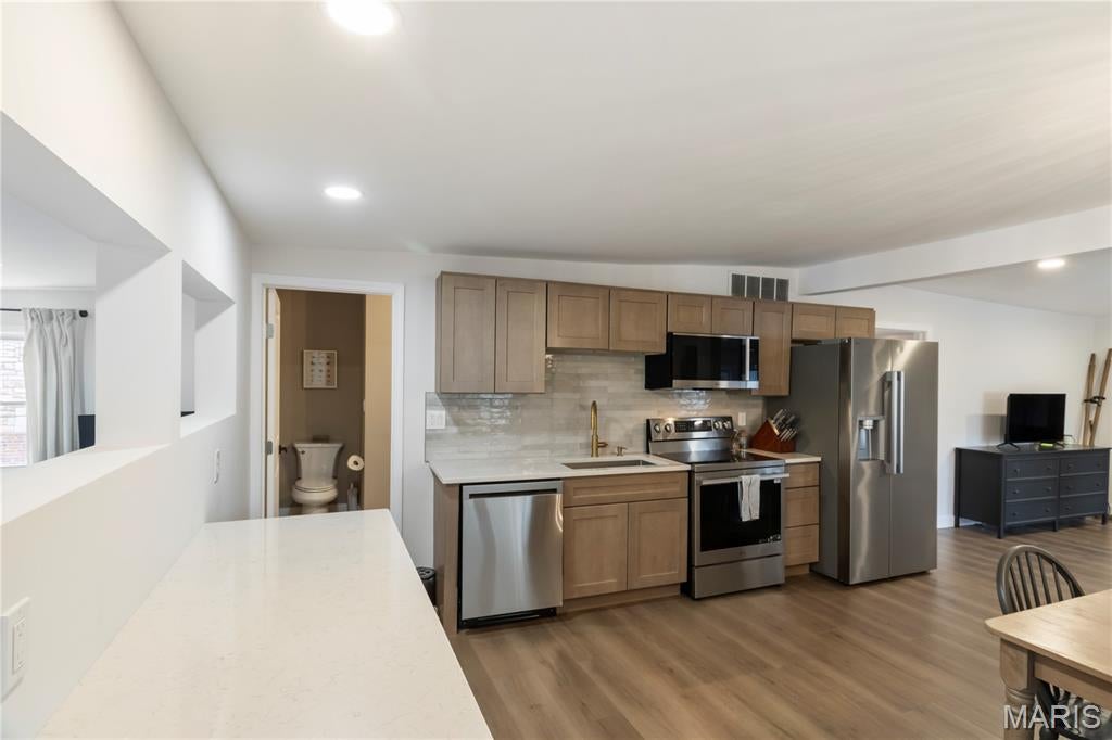 Lakeland Retreat - Residential