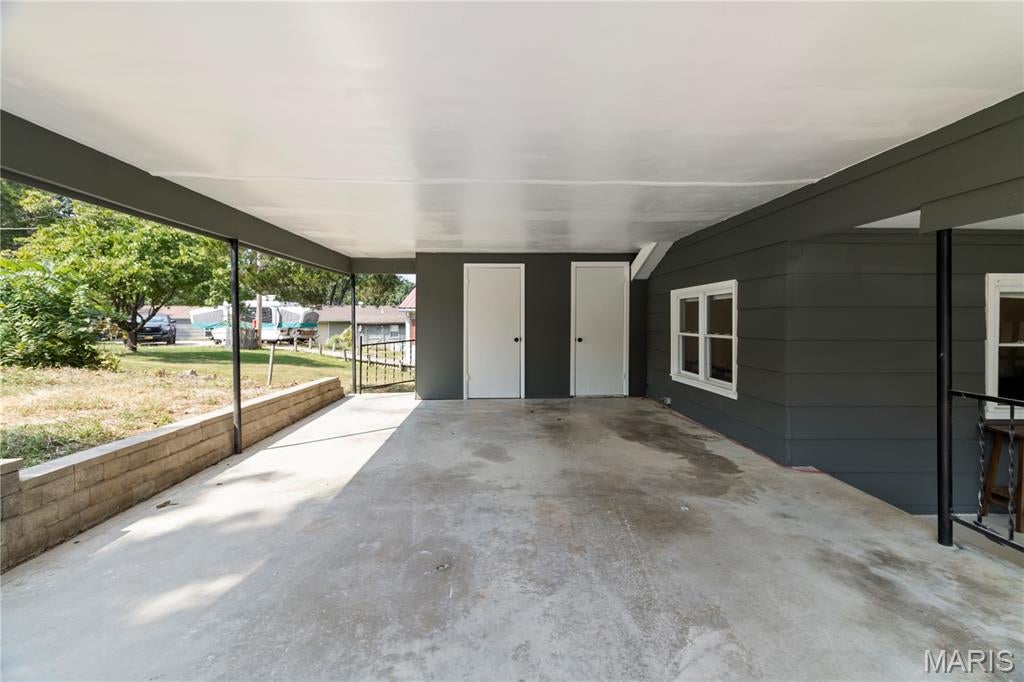 Lakeland Retreat - Residential