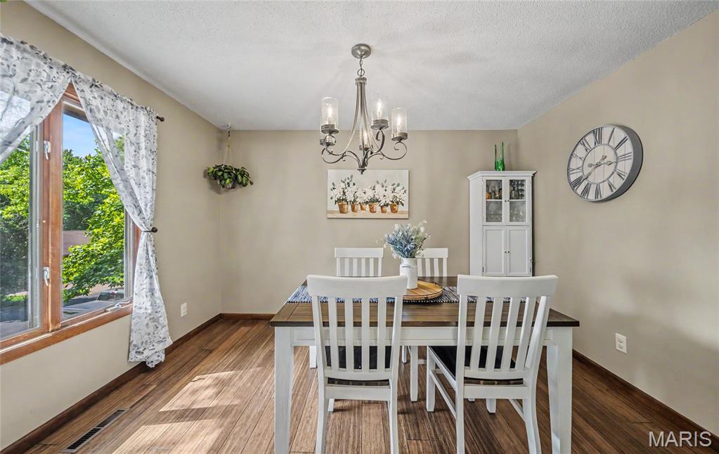 Wedgewood Manor - Residential