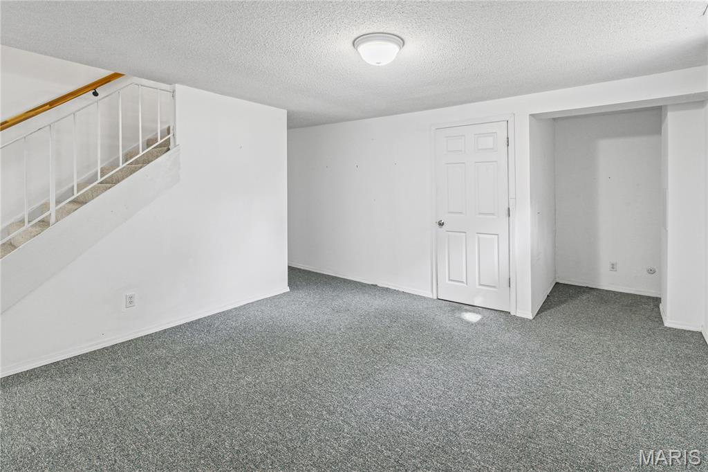 Barrington Square Condo - Residential