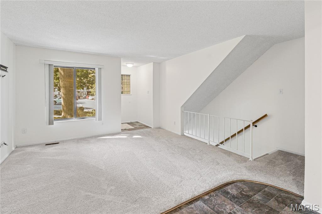 Barrington Square Condo - Residential
