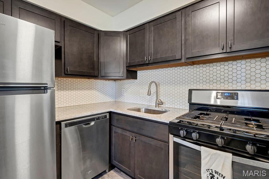 Colonial Woods Condo - Residential