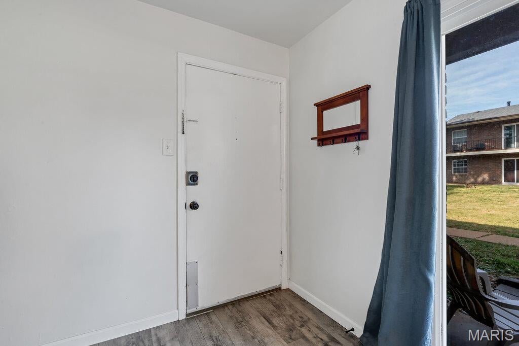 Colonial Woods Condo - Residential