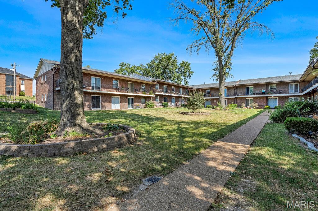 Colonial Woods Condo - Residential