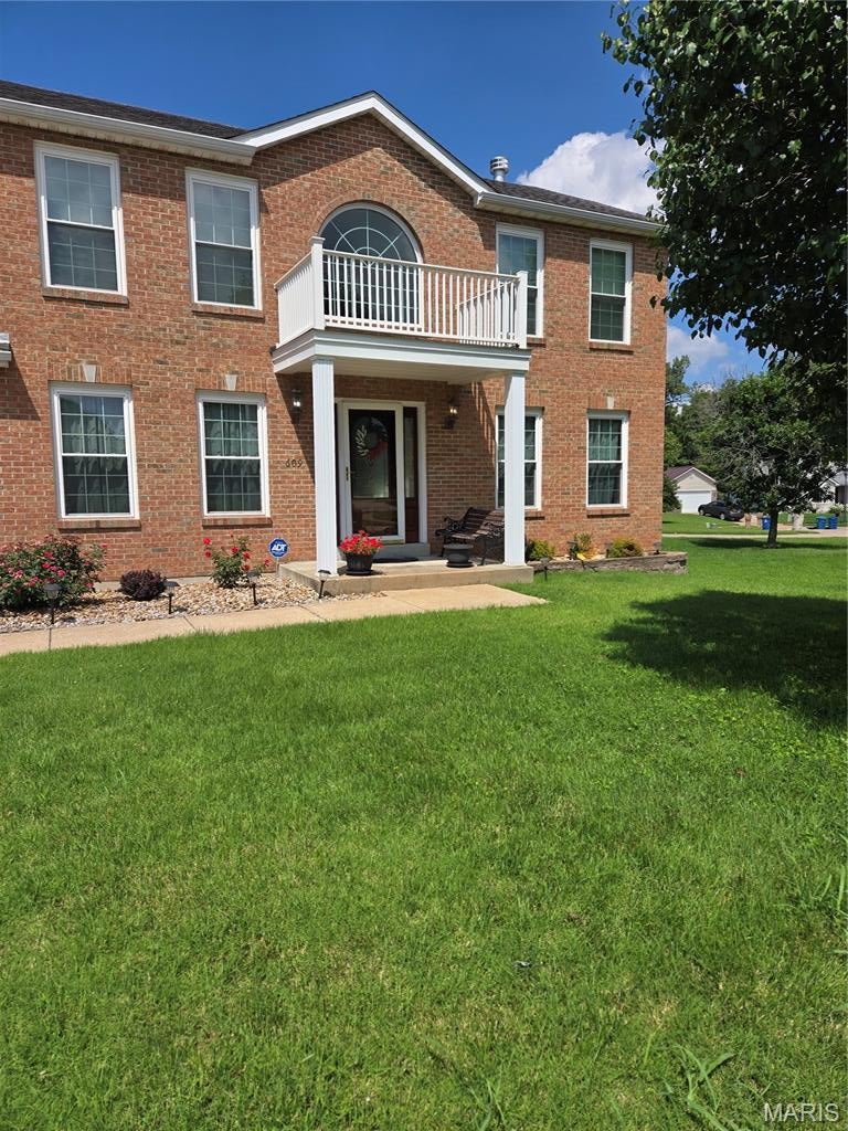 AS-IS VALUE OPPORTUNITY - 1938 SF - 3 BEDS 2 1/2 BATHS - RENOVATE AND BUILD EQUITY.  New windows front of home 2021, New HVAC 2020, New garage door opener 2025, New roof 2021, New sump pump 2025, Landscaping with warranty on front of home 2025.  Home has been meticulously cared for and has great systems and foundation.  Home is located in a private, sought after Hazelwood neighborhood.  Step inside to a dramatic 2story entry foyer with first floor boasting a formal living and dining room, a family room with cozy fireplace that walks out to deck, breakfast room with bay window off the kitchen and completing the first floor is a half bath.  Upstairs you will find your spacious retreat with a large primary suite with private bath and jacuzzi tub.  Two additional bedrooms and a second full bath provide room for a growing family or flexibility for guests/home office.  The home also features a huge backyard to enjoy.  This jewel is waiting for you to personalize and make it home.