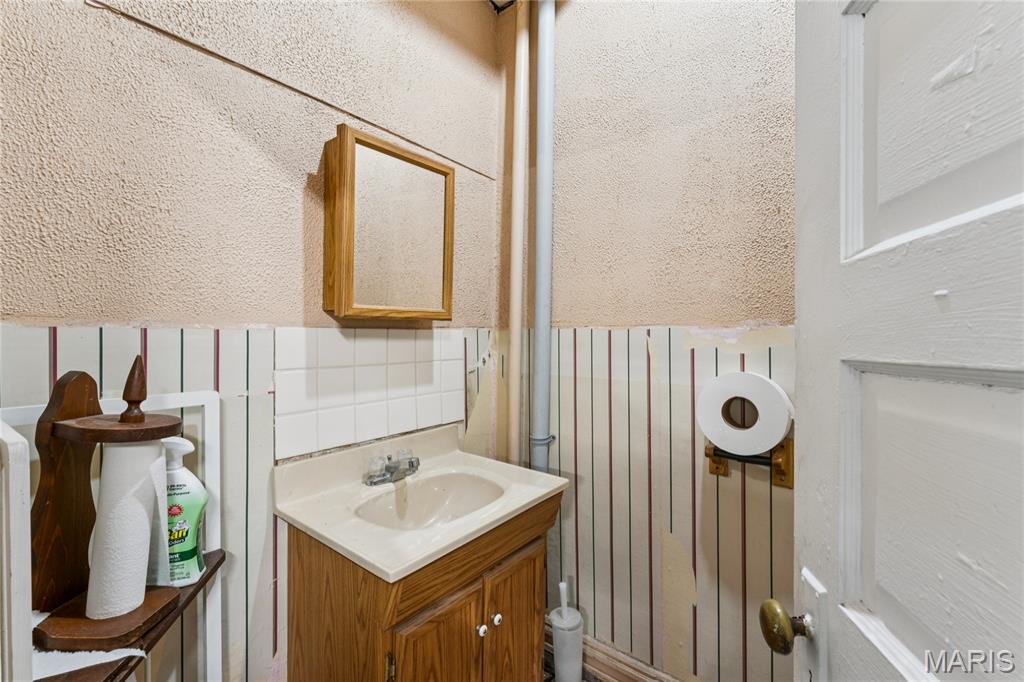 Wilcox Add - Commercial Sale