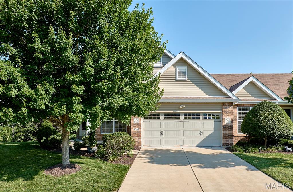 Welcome home to this beautifully maintained ranch in the heart of Fenton, where comfort and functionality come together. Offering 3 bedrooms and 3 full bathrooms, this home is designed to fit a variety of lifestyles with spacious living areas and a layout that feels both warm and inviting. The finished lower level adds valuable living space as well as storage. It’s ideal for a family room, game room or home office, and overnight guests will be comfortable in the lower-level bedroom and full bath. Step outside to enjoy the deck off the dining area, perfect for outdoor AM coffee or after-hours relaxation. An attached 2-car garage provides everyday convenience and extra storage. Maintenance-free living is part of a generous HOA package that includes complete lawn servicing and street, driveway, and sidewalk-to-front-porch snow removal, as well as scheduled gutter cleaning and extermination checks. Hot water heater and roof replaced in 2025. This move-in ready home is located in the Fox C-6 School District and is just minutes from shopping, restaurants, parks, and major highways. It offers the perfect blend of charm, peaceful living and easy access to everything you need.