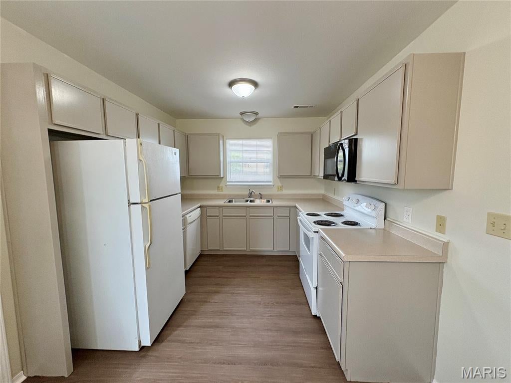 Breezeway Estates - Residential