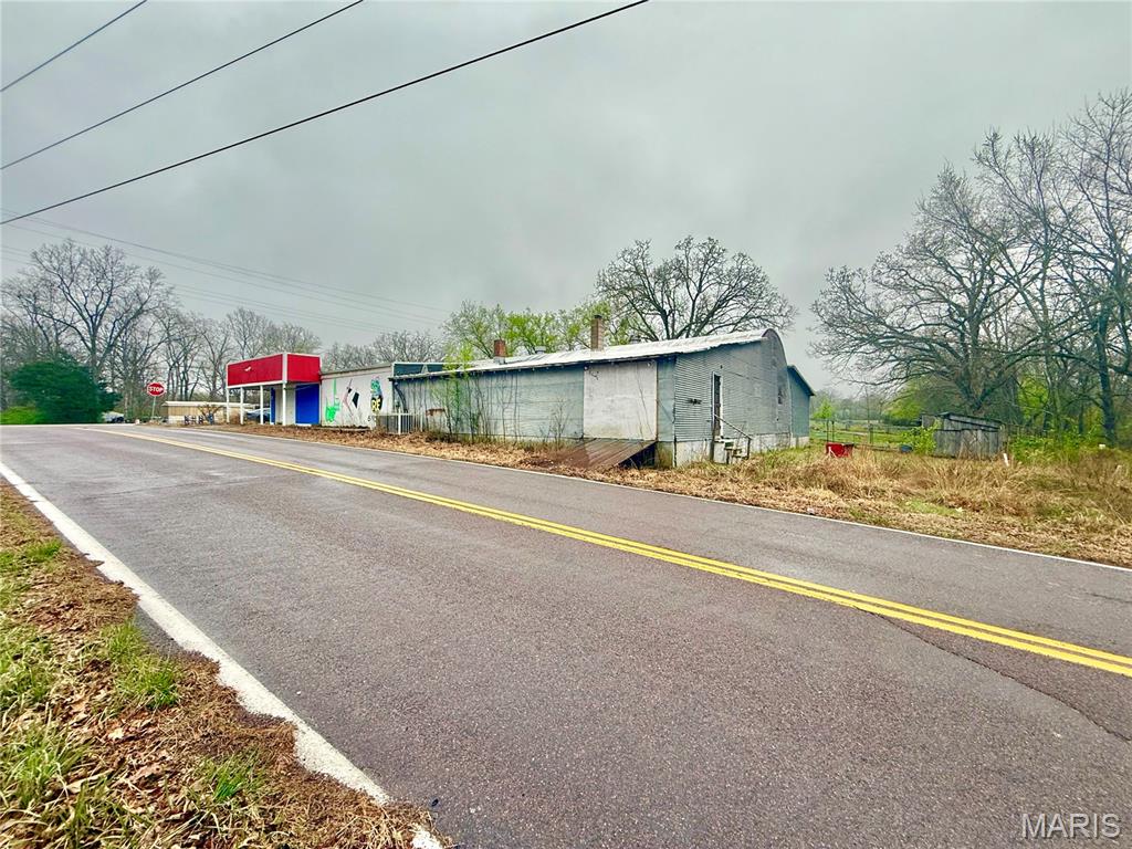 n/a - Commercial Sale