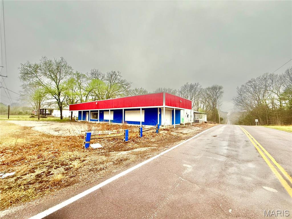 n/a - Commercial Sale