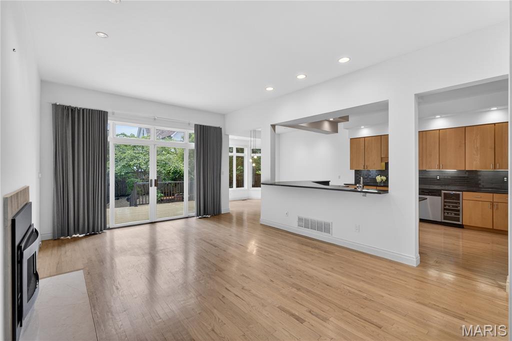 North Pointe Clayton - Residential