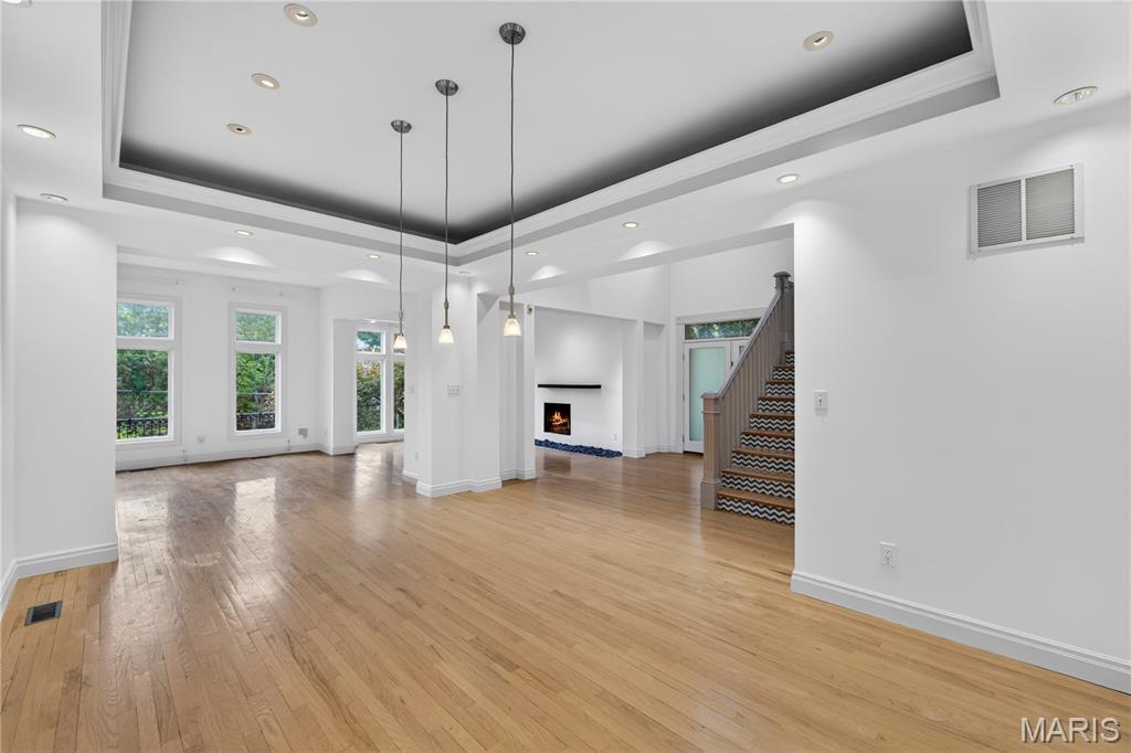 North Pointe Clayton - Residential