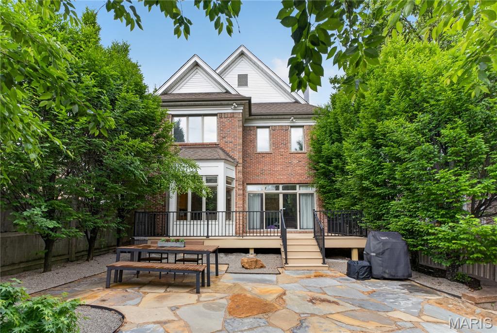 North Pointe Clayton - Residential