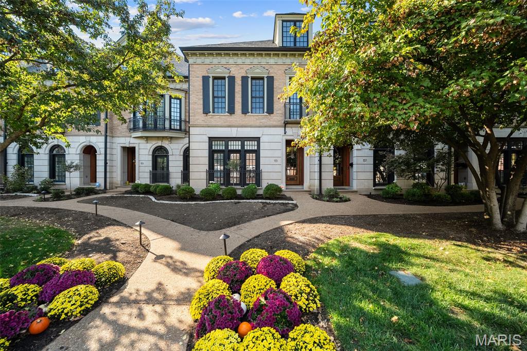Villas Of Clayton Gardens Condo The - Residential