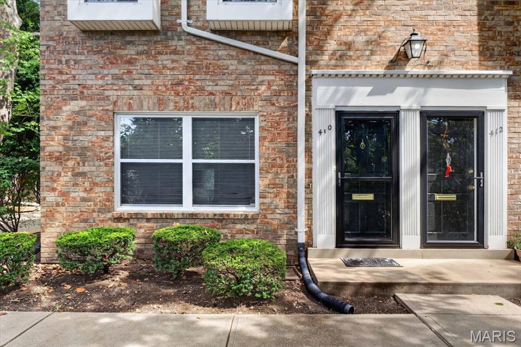 Colony Woods Condo - Residential