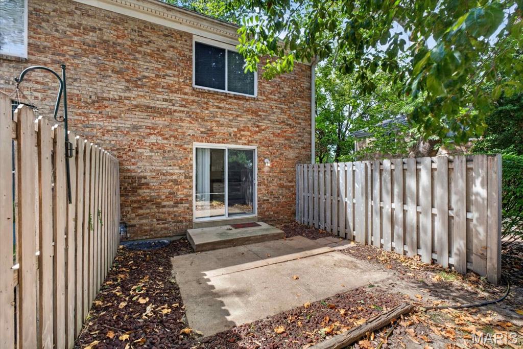 Colony Woods Condo - Residential