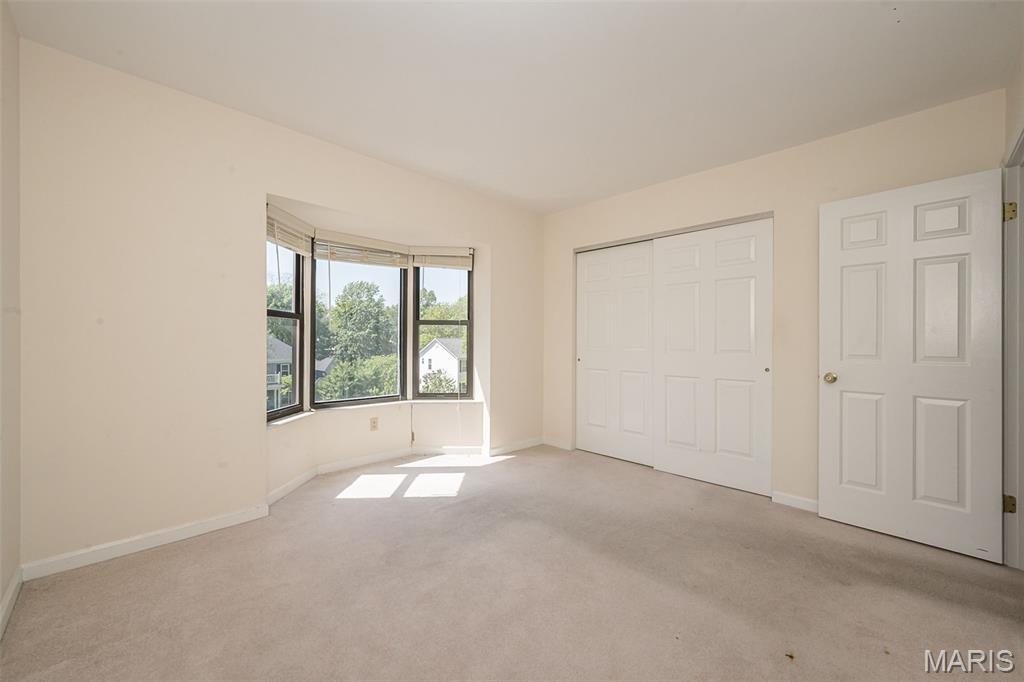 Jefferson Manor Condo - Residential