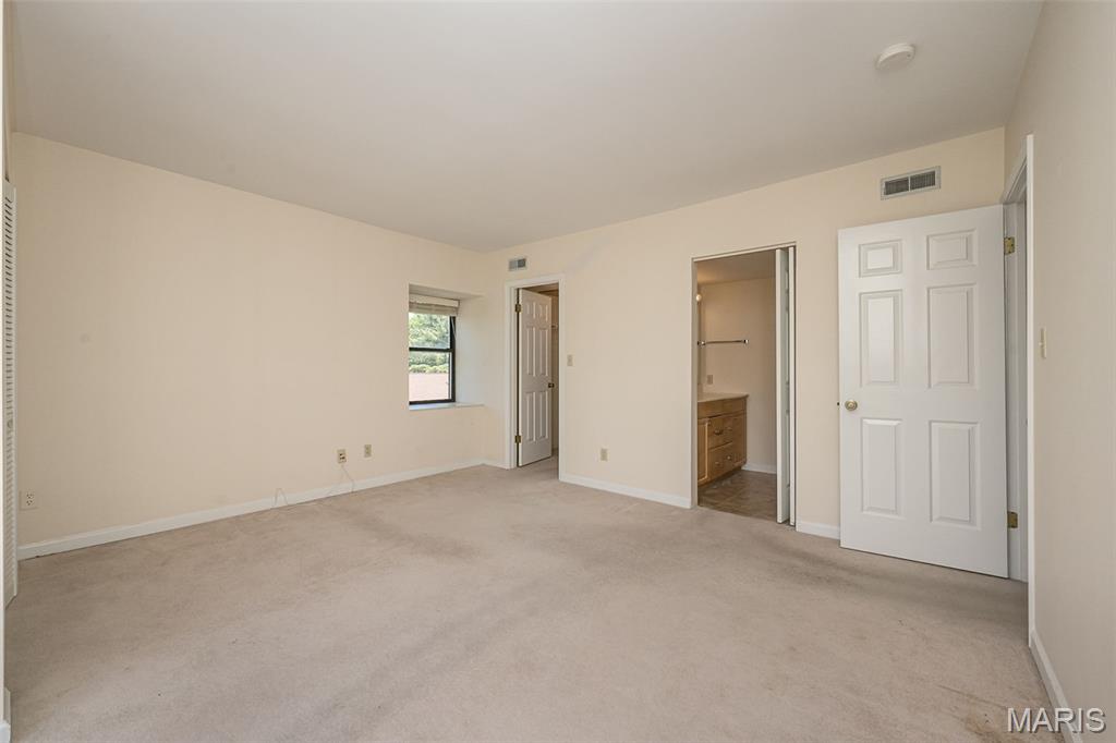 Jefferson Manor Condo - Residential
