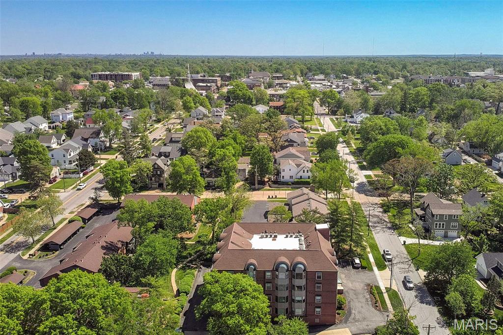 Jefferson Manor Condo - Residential