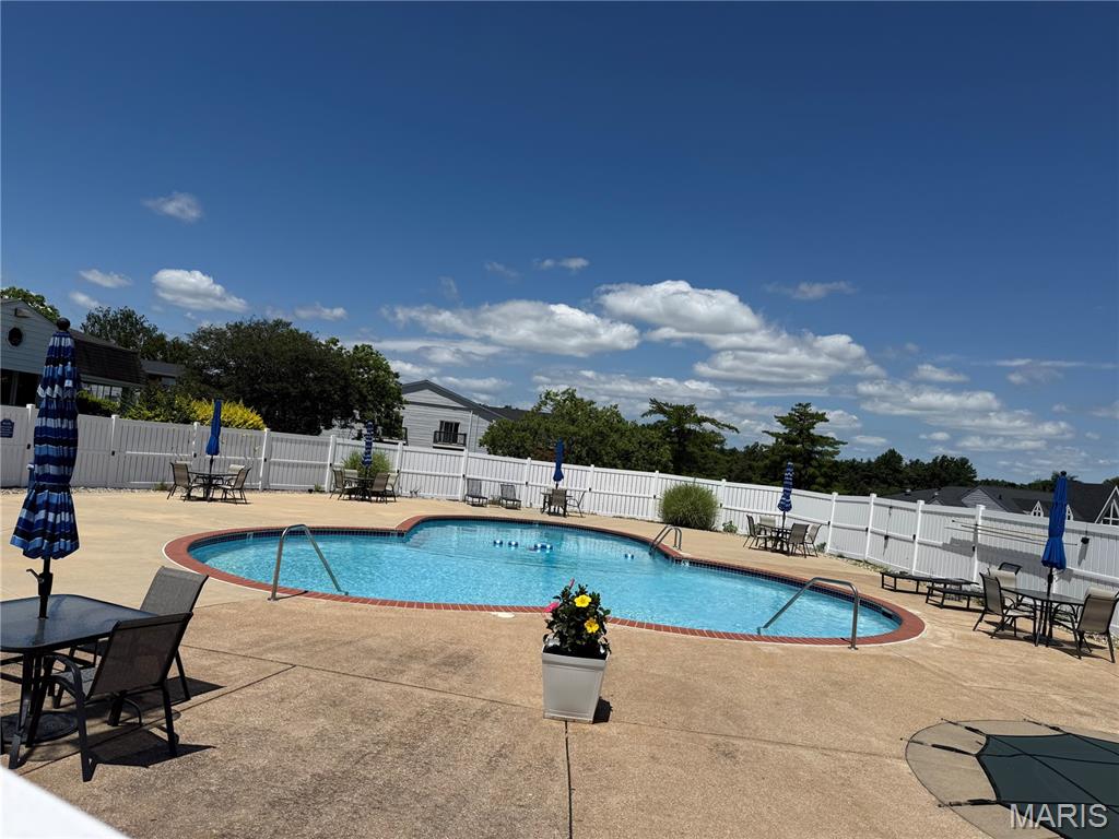 Manors At Village Green Condo - Residential