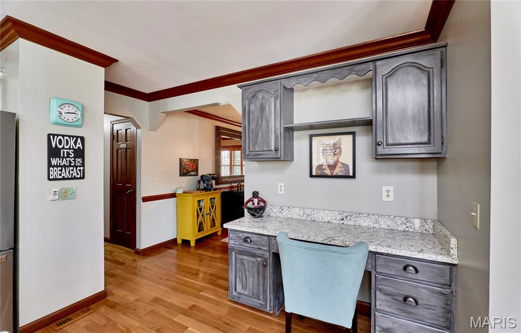 Lake Chateau Estates - Residential