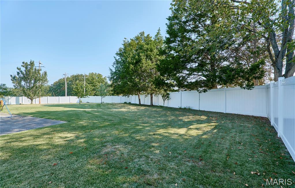 Lake Chateau Estates - Residential