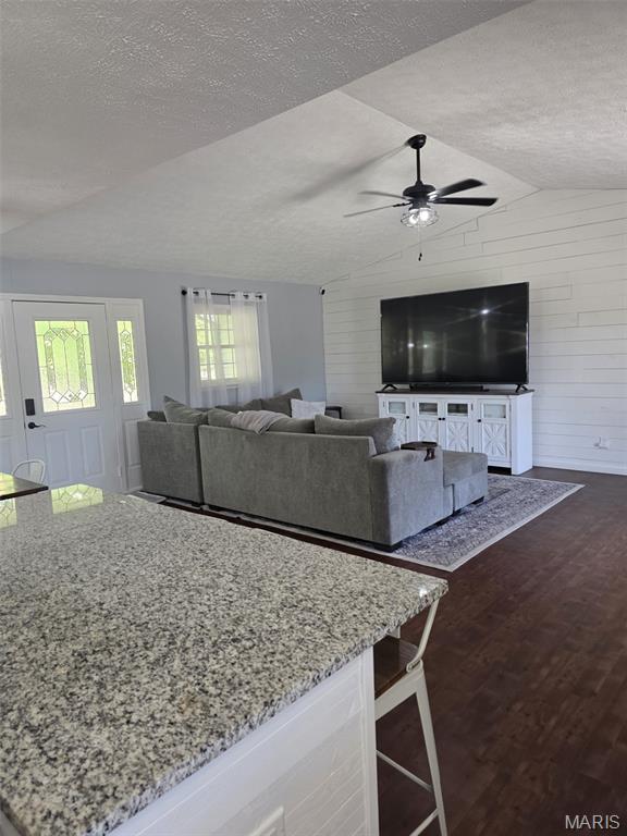 Hickory Lake - Residential