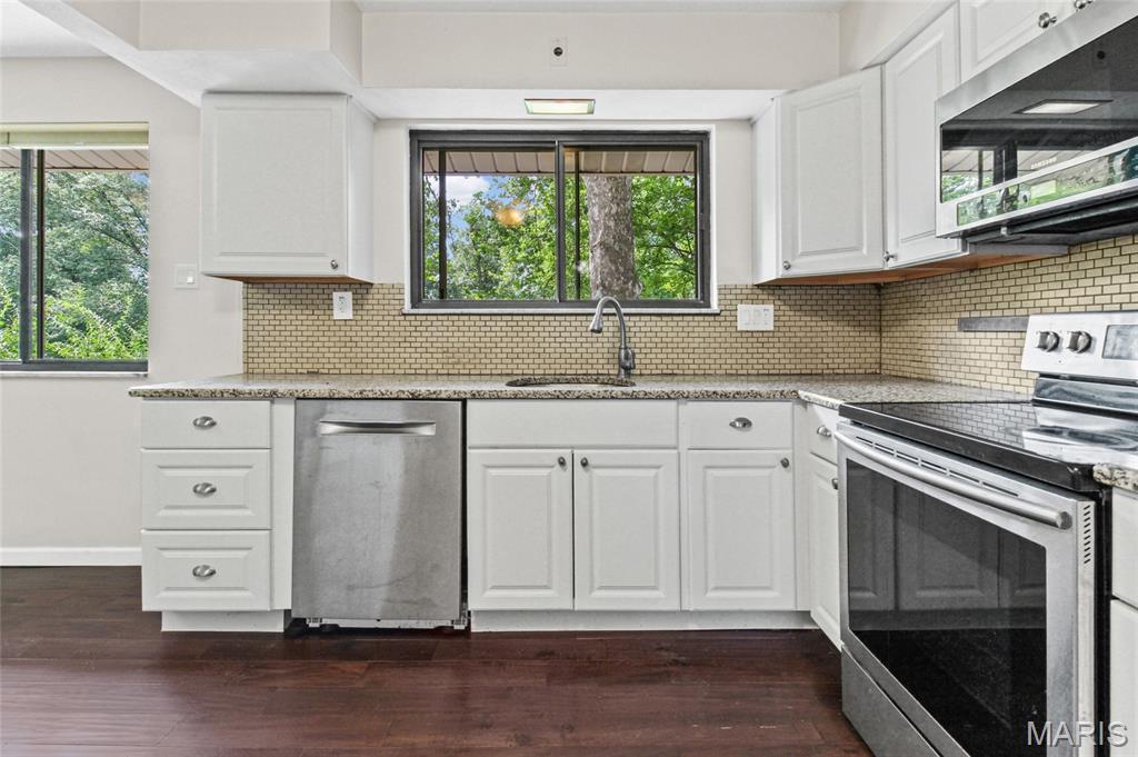 Barrington Estates 4 - Residential