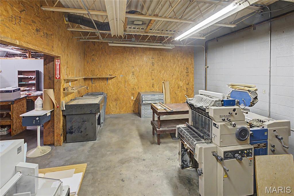 Trotters Add - Commercial Sale