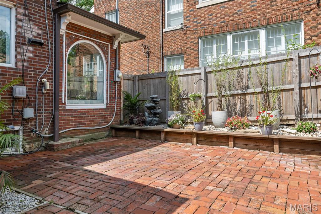 Ames Place - Residential