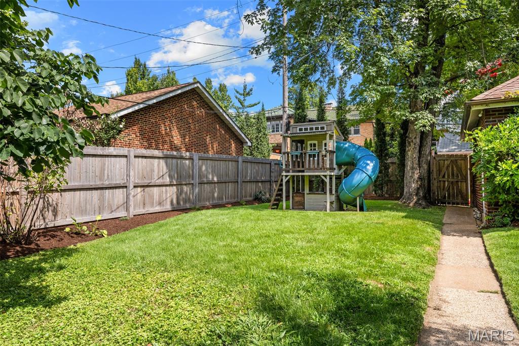 Ames Place - Residential