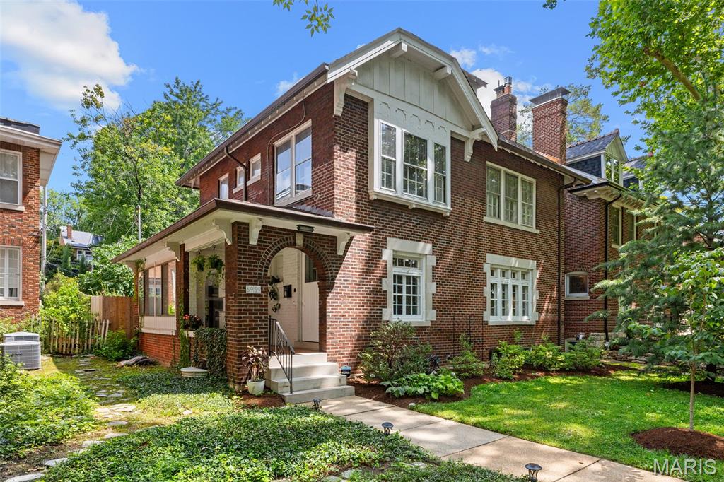 Ames Place - Residential