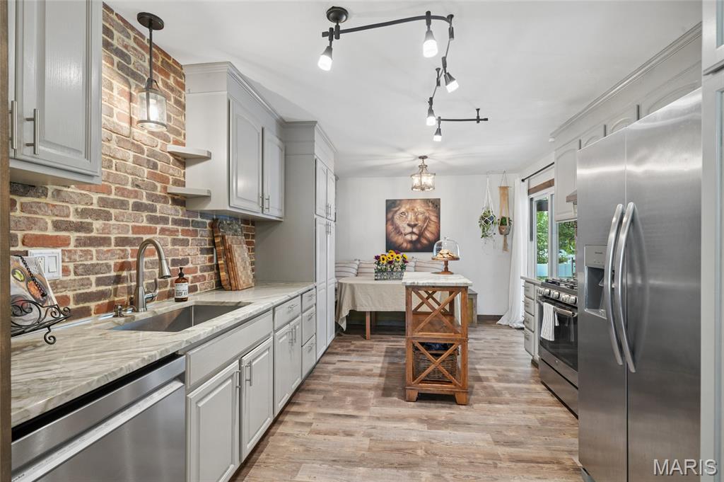 Country Wood Estates - Residential