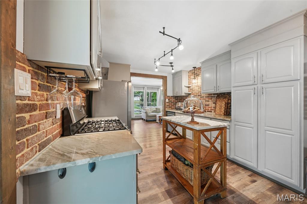 Country Wood Estates - Residential