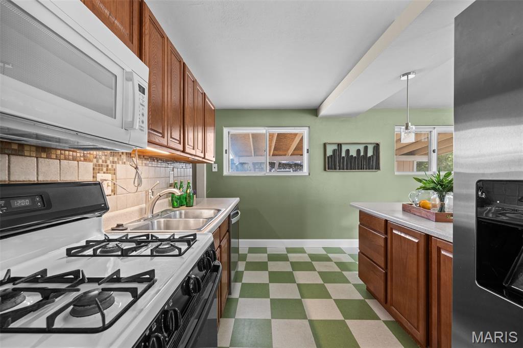 Monterey Gardens 1 - Residential
