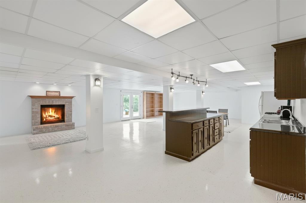 Estates/Tenbrook Manor 02 - Residential