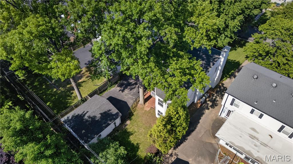 Colonial Park - Residential