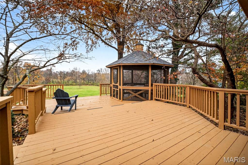 Ladue Trails Sec Of The Village Of - Residential