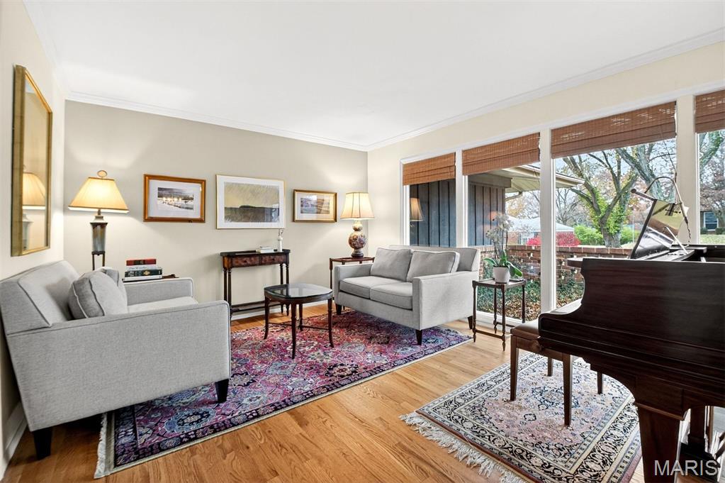 Ladue Trails Sec Of The Village Of - Residential