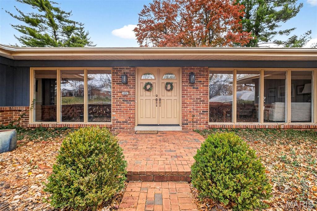 Ladue Trails Sec Of The Village Of - Residential