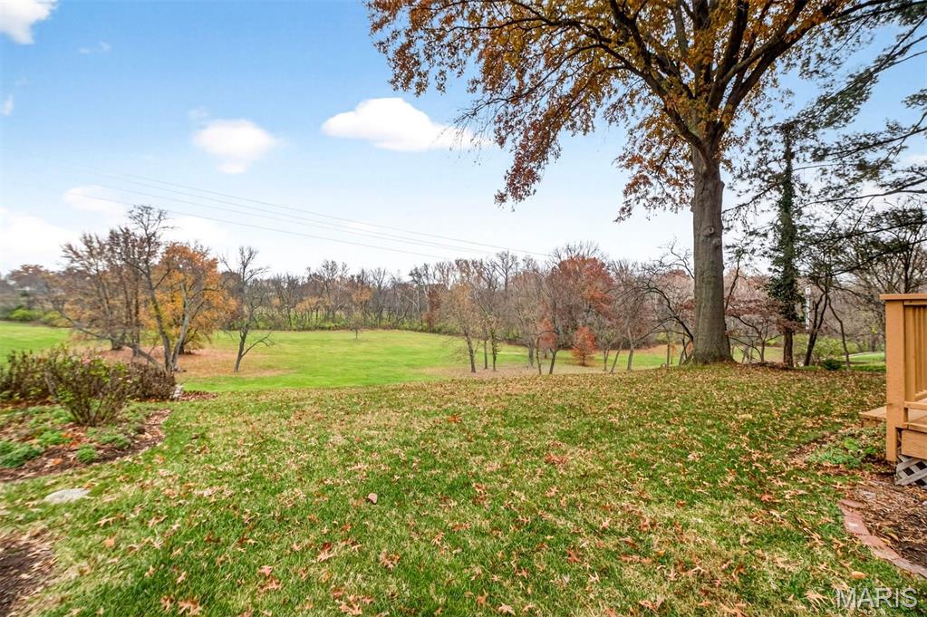 Ladue Trails Sec Of The Village Of - Residential