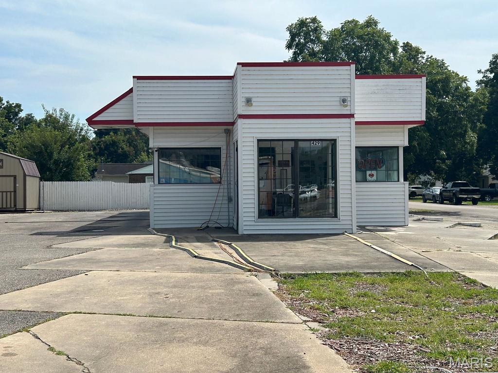 Cooper-Downs Add - Commercial Sale